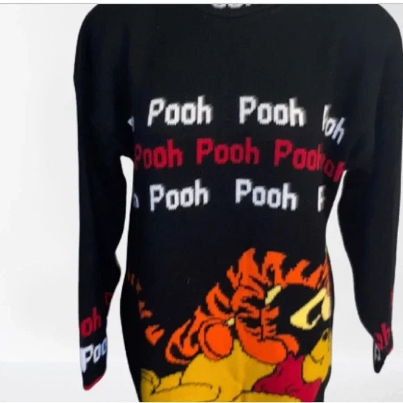 Mickey Mouse and Tigger sweater - Picture 3 of 8